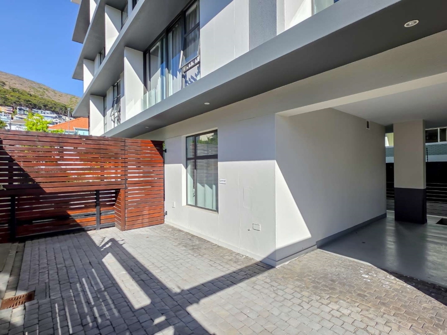 2 Bedroom Property for Sale in Green Point Western Cape